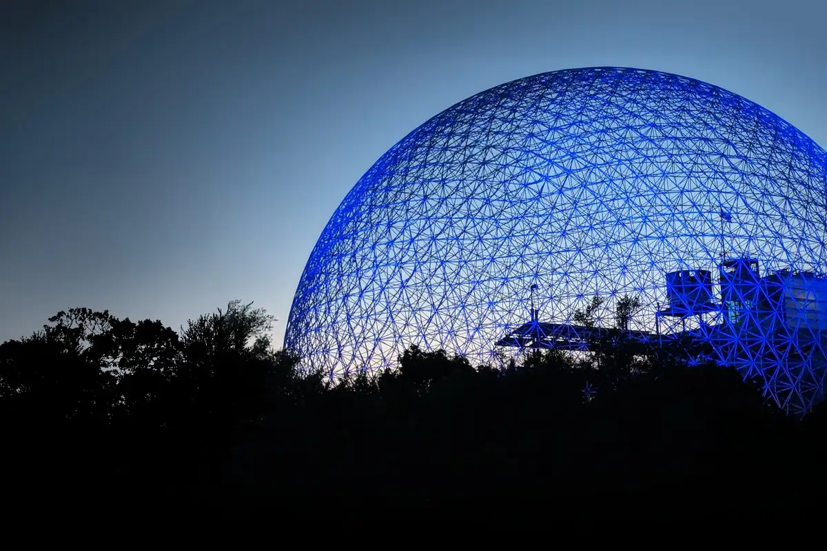 Biosphère de Montréal — structure géodésique